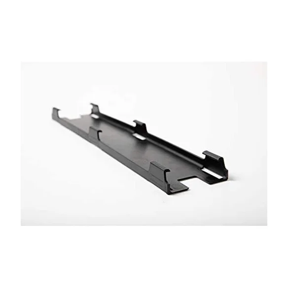 Reverse pool step protector