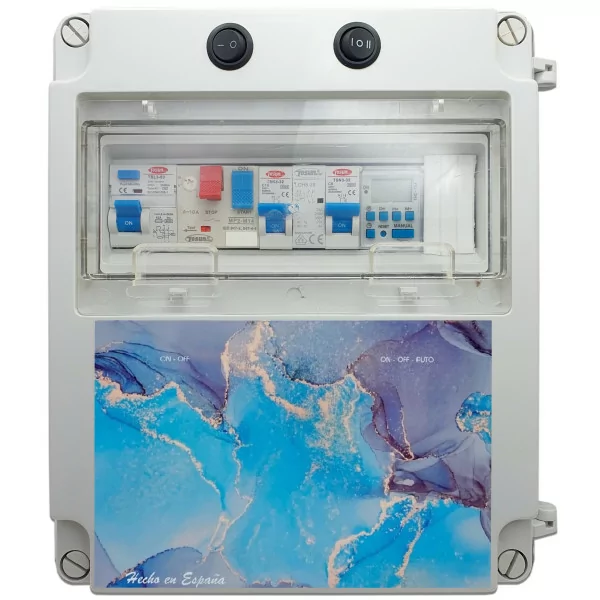 Tableau électrique de la piscine avec alimentation électrique adaptée au chlorinateur 1