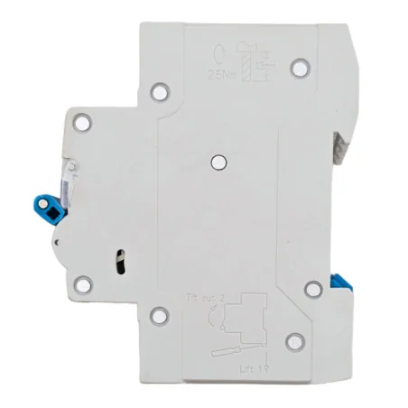 3-pole circuit breaker Swim Home