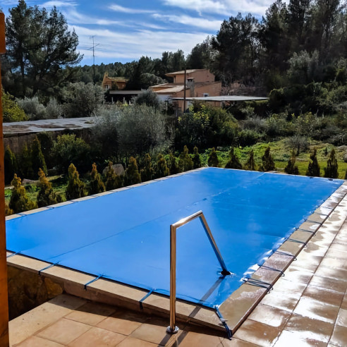 Custom made winter pool cover