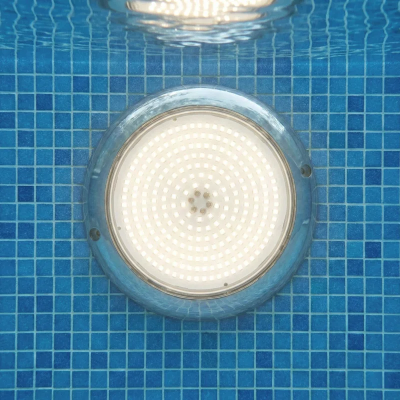 Spot de piscine LED 15 cm de diamètre | Petite taille | Swimhome