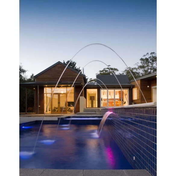 Cascada LED de noche