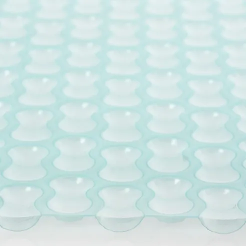 Transparent thermal blanket for swimming pool