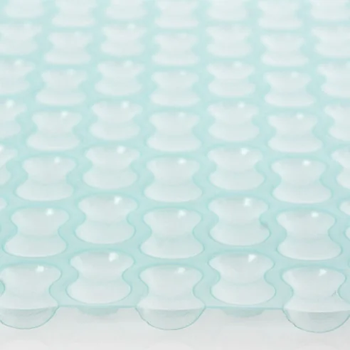 Transparent thermal blanket for swimming pool