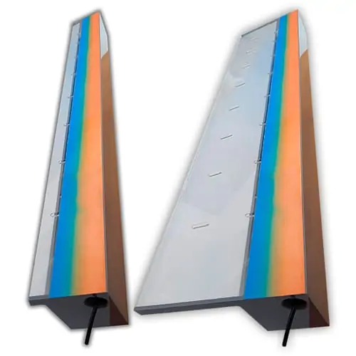 Two reed sizes