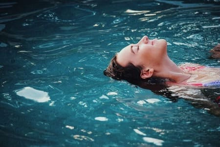 Consejos para el manejo de la temperatura del agua en tu piscina